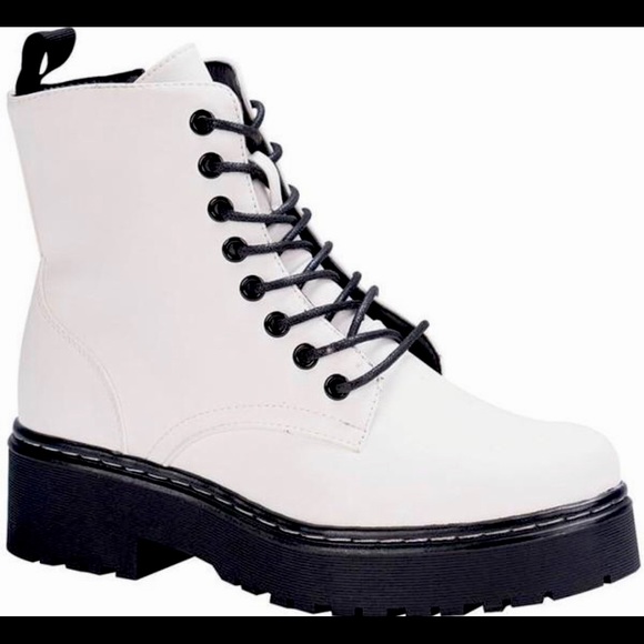 White combat boots - New - Picture 1 of 1